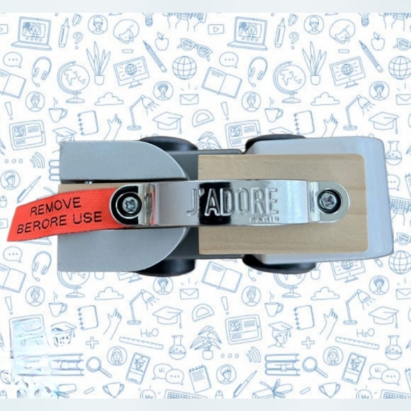 NEW" J'ADORE PARIS STACKING WOODEN FIRE TRUCK ~ 12 MONTHS + - Picture 5 of 5